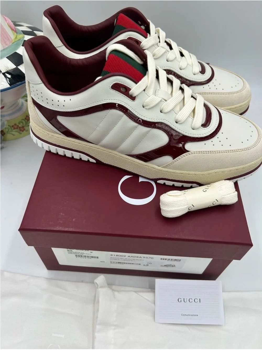 Men’s Gucci re-Webb leather sneakers with red accents size 10 fits 10.5 US